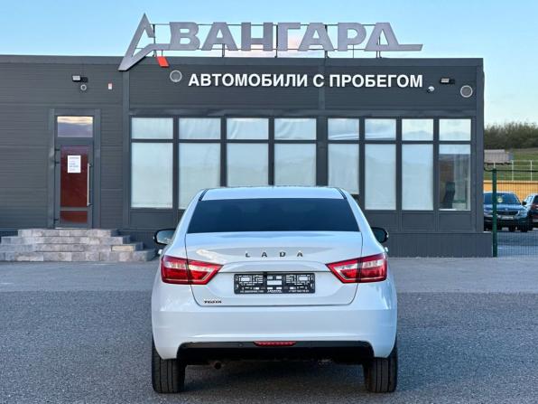 Lada (ВАЗ) Vesta I с пробегом 2021 года, цена 990 000 рублей, 130000 км, седан, Автокод Объявления