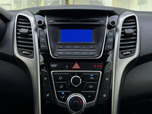 Hyundai i30 II с пробегом 2012 года, цена 950 000 рублей, 118922 км, хэтчбек, Автокод Объявления