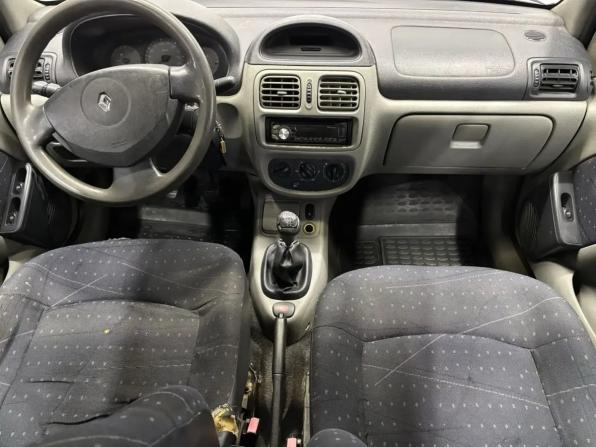 Renault Symbol I Рестайлинг с пробегом 2004 года, цена 199 000 рублей, 250000 км, седан, Автокод Объявления