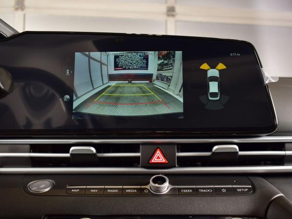 Hyundai Elantra VII (CN7) Рестайлинг с пробегом 2025 года, цена 2 499 995 рублей, 30 км, седан, Автокод Объявления