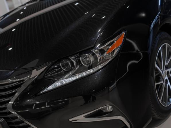 Lexus ES VI Рестайлинг с пробегом 2015 года, цена 2 570 000 рублей, 174713 км, седан, Автокод Объявления