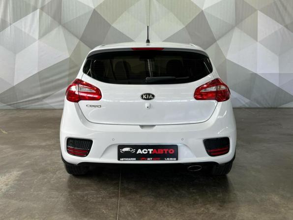 Kia Ceed II Рестайлинг с пробегом 2015 года, цена 1 230 000 рублей, 108834 км, хэтчбек, Автокод Объявления