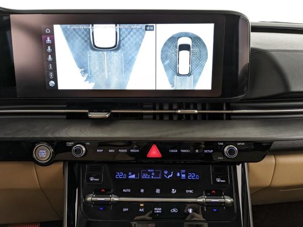 Kia Carnival IV с пробегом 2023 года, цена 4 273 500 рублей, 82926 км, минивэн, Автокод Объявления