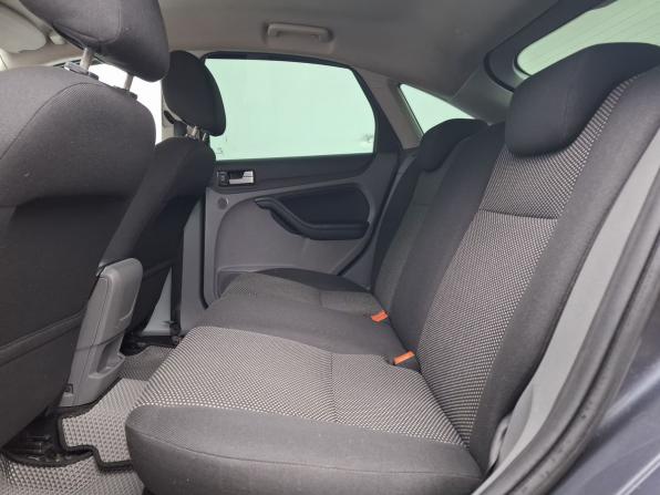 Ford Focus II Рестайлинг с пробегом 2010 года, цена 515 000 рублей, 244834 км, хэтчбек, Автокод Объявления