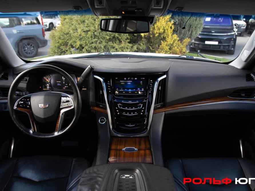 Cadillac Escalade IV Москва  - изображение 12