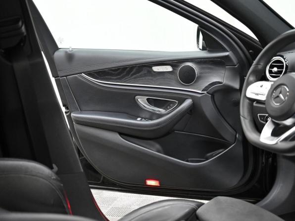 Mercedes-Benz E-Класс V (W213 S213 C238) с пробегом 2018 года, цена 2 199 000 рублей, 80248 км, седан, Автокод Объявления