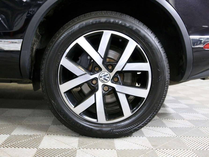 Volkswagen Touareg II Рестайлинг Санкт-Петербург  - изображение 10