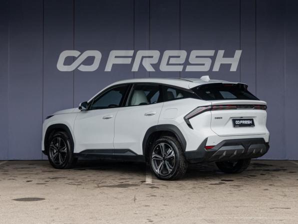Geely Galaxy L7 с пробегом 2023 года, цена 3 250 000 рублей, 6096 км, внедорожник, Автокод Объявления