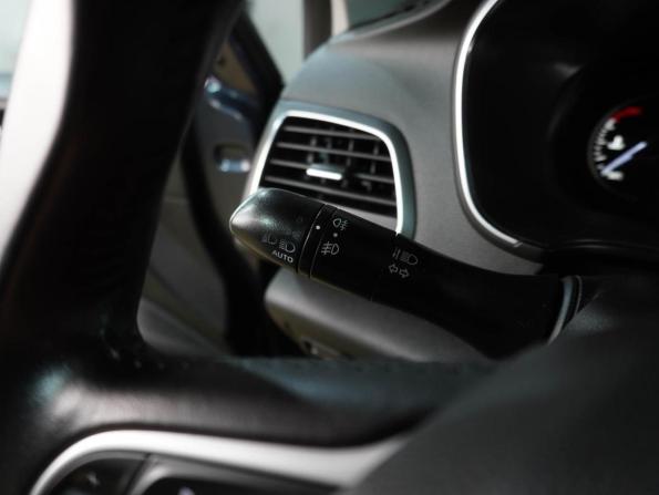 Renault Megane IV с пробегом 2018 года, цена 1 649 000 рублей, 146689 км, универсал, Автокод Объявления