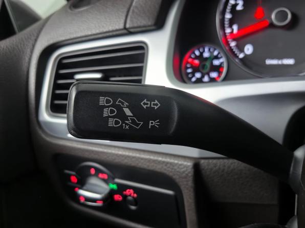 Volkswagen Touareg II с пробегом 2012 года, цена 1 530 000 рублей, 304830 км, внедорожник, Автокод Объявления