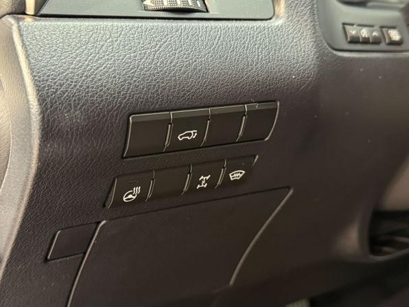 Lexus RX IV Рестайлинг с пробегом 2021 года, цена 5 585 000 рублей, 45515 км, внедорожник, Автокод Объявления