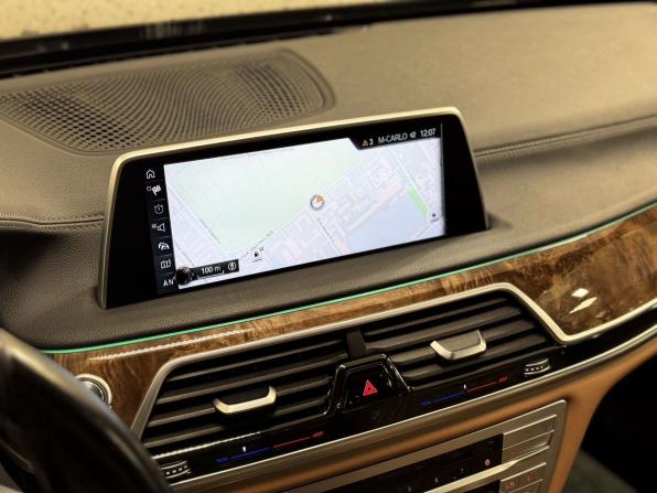 BMW 7 серии VI (G11/G12) с пробегом 2016 года, цена 3 450 000 рублей, 95537 км, седан, Автокод Объявления