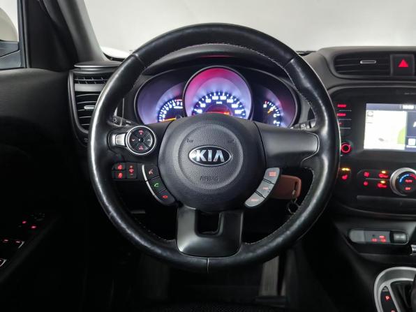 Kia Soul II Рестайлинг с пробегом 2017 года, цена 1 672 000 рублей, 99467 км, хэтчбек, Автокод Объявления