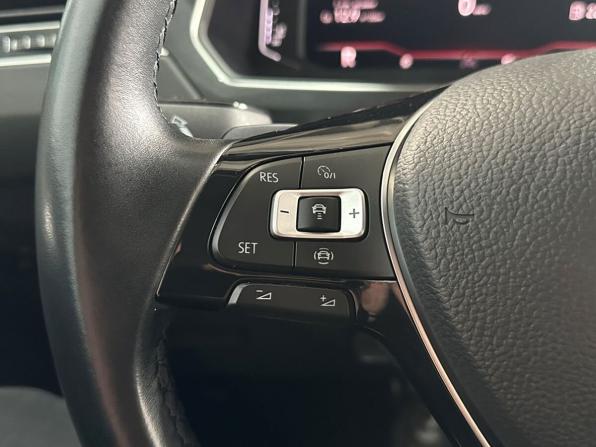 Volkswagen Tiguan II с пробегом 2020 года, цена 3 100 000 рублей, 113000 км, внедорожник, Автокод Объявления