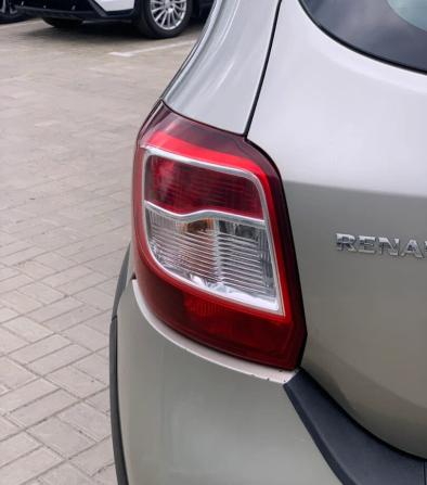Renault Sandero II Рестайлинг с пробегом 2019 года, цена 1 000 000 рублей, 105051 км, хэтчбек, Автокод Объявления
