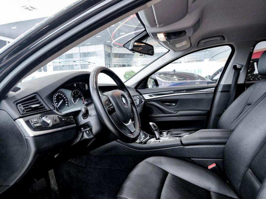BMW 5 серии VI (F10/F11/F07) Рестайлинг Казань  - изображение 20