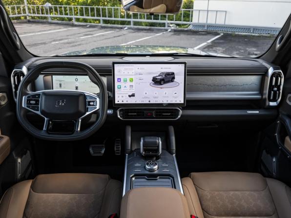 JETOUR T2 с пробегом 2024 года, цена 3 448 000 рублей, 16600 км, внедорожник, Автокод Объявления