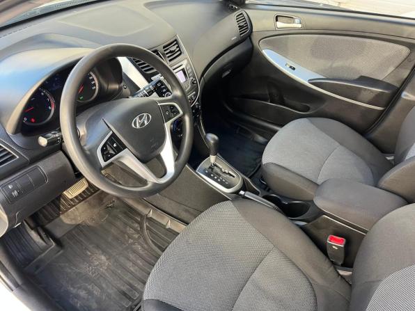 Hyundai Solaris I с пробегом 2013 года, цена 799 000 рублей, 142236 км, хэтчбек, Автокод Объявления
