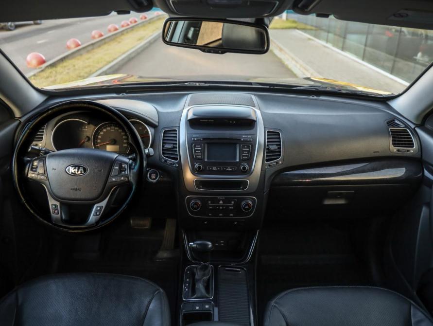 Kia Sorento II Рестайлинг Санкт-Петербург  - изображение 11