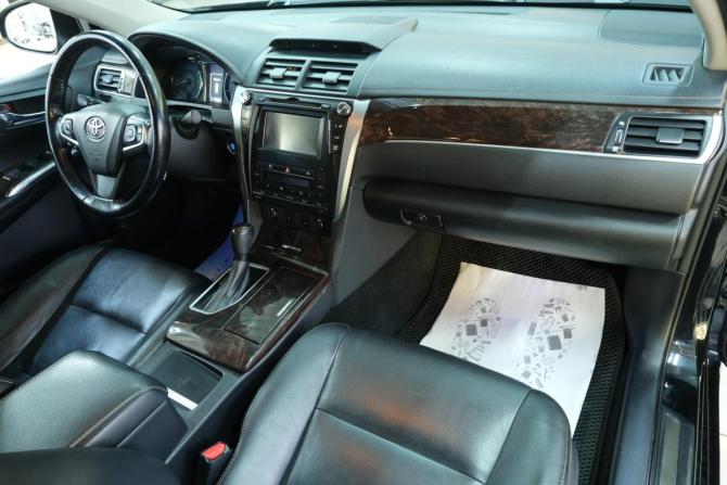 Toyota Camry VII (XV50) Рестайлинг с пробегом 2016 года, цена 2 349 000 рублей, 179000 км, седан, Автокод Объявления