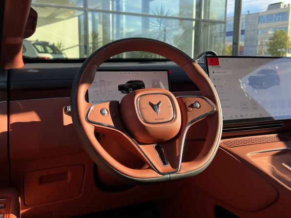 Voyah Taishan X8 с пробегом 2026 года, цена 8 475 000 рублей, 55 км, внедорожник, Автокод Объявления