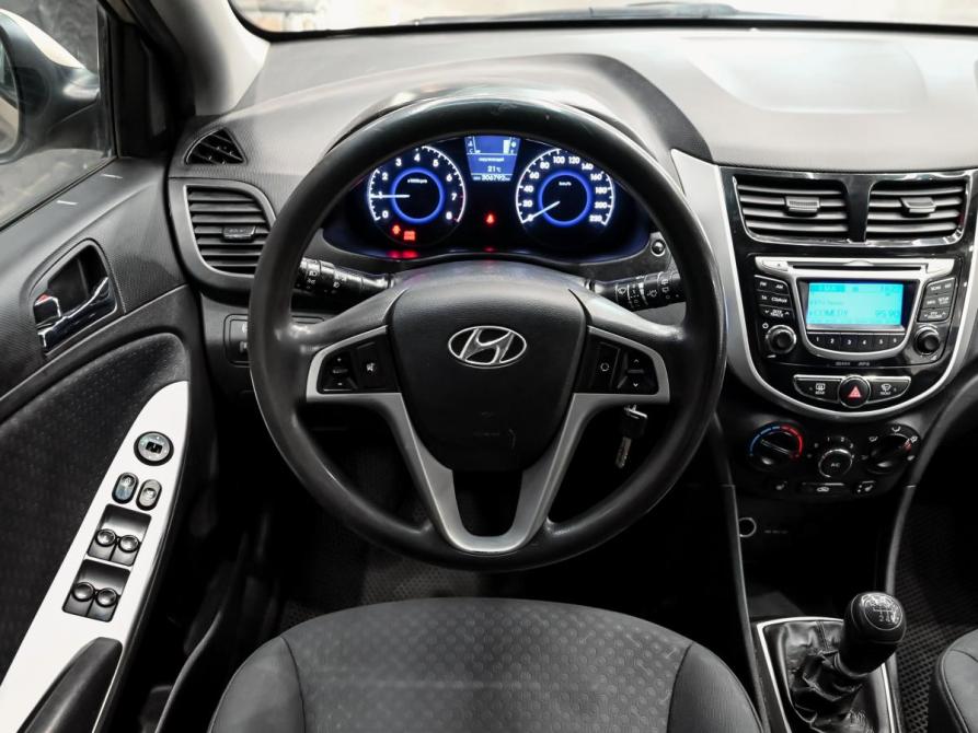 Hyundai Solaris I Екатеринбург  - изображение 12