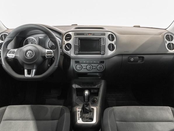 Volkswagen Tiguan I Рестайлинг с пробегом 2016 года, цена 1 951 000 рублей, 152801 км, внедорожник, Автокод Объявления