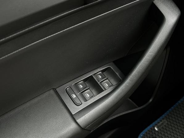 Skoda Rapid II с пробегом 2020 года, цена 1 483 000 рублей, 129211 км, лифтбек, Автокод Объявления