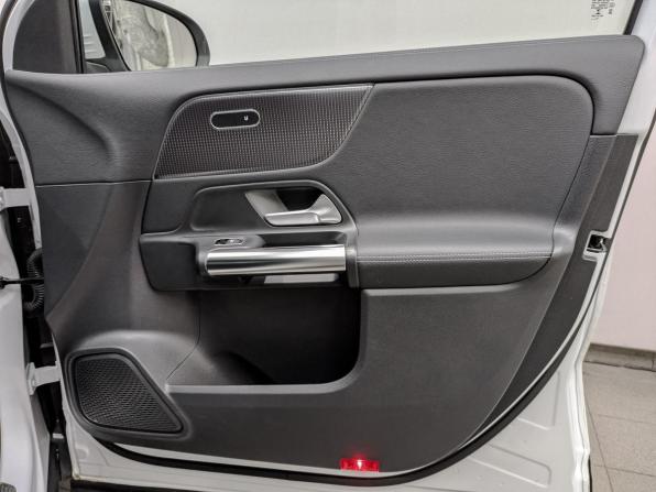 Mercedes-Benz GLA II (H247) с пробегом 2020 года, цена 2 855 000 рублей, 120483 км, внедорожник, Автокод Объявления