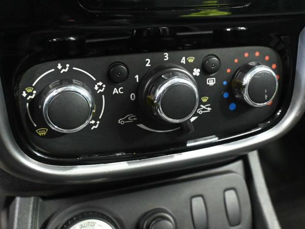 Renault Duster I с пробегом 2013 года, цена 1 049 900 рублей, 156000 км, внедорожник, Автокод Объявления
