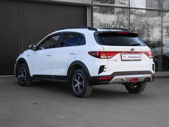Kia Rio IV Рестайлинг с пробегом 2021 года, цена 1 800 000 рублей, 74010 км, хэтчбек, Автокод Объявления