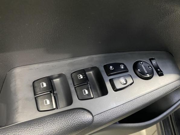 Hyundai Solaris II Рестайлинг с пробегом 2021 года, цена 1 998 700 рублей, 84433 км, седан, Автокод Объявления