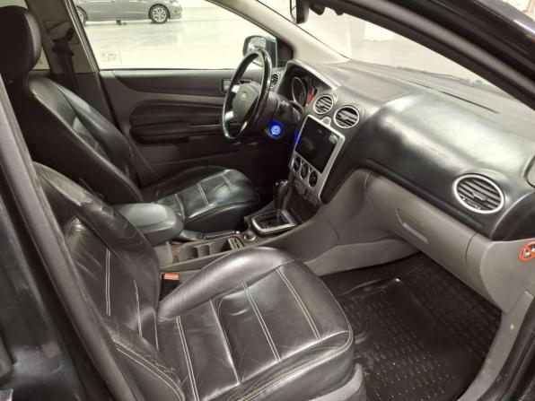 Ford Focus II Рестайлинг с пробегом 2008 года, цена 355 000 рублей, 296908 км, хэтчбек, Автокод Объявления