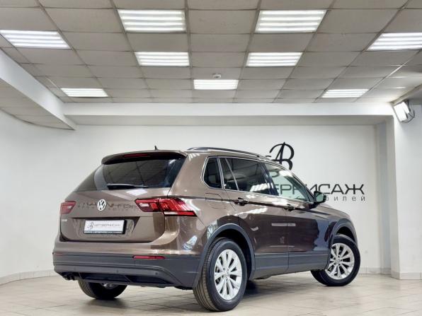 Volkswagen Tiguan II с пробегом 2020 года, цена 2 190 000 рублей, 80427 км, внедорожник, Автокод Объявления