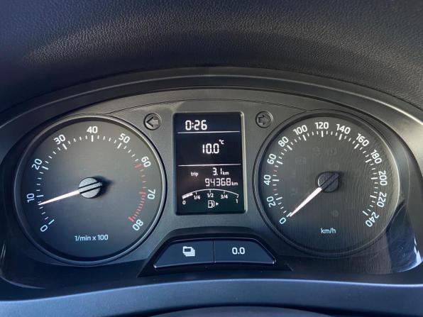 Skoda Rapid I с пробегом 2014 года, цена 975 000 рублей, 94287 км, лифтбек, Автокод Объявления