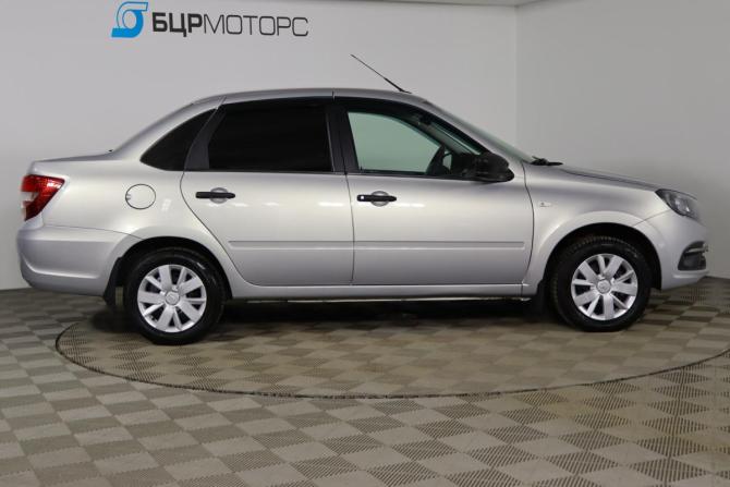Lada (ВАЗ) Granta I Рестайлинг с пробегом 2021 года, цена 649 990 рублей, 93766 км, седан, Автокод Объявления