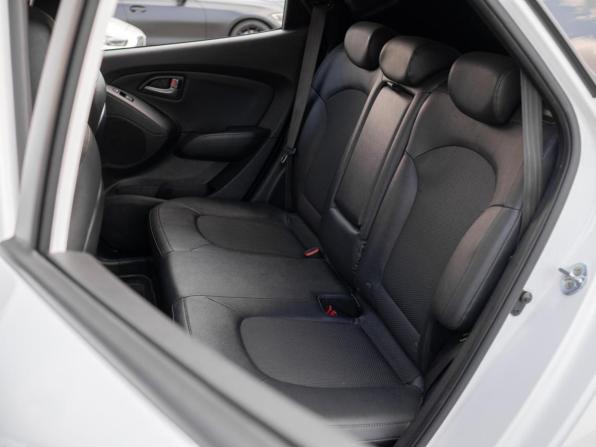 Hyundai ix35 I Рестайлинг с пробегом 2015 года, цена 1 519 000 рублей, 133748 км, внедорожник, Автокод Объявления