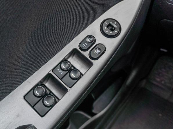 Hyundai Solaris I Рестайлинг с пробегом 2015 года, цена 1 119 000 рублей, 100256 км, седан, Автокод Объявления
