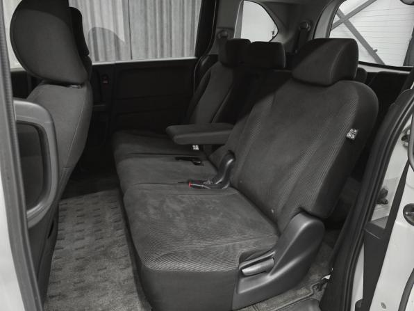 Honda Freed I Рестайлинг с пробегом 2012 года, цена 949 000 рублей, 150000 км, компактвэн, Автокод Объявления