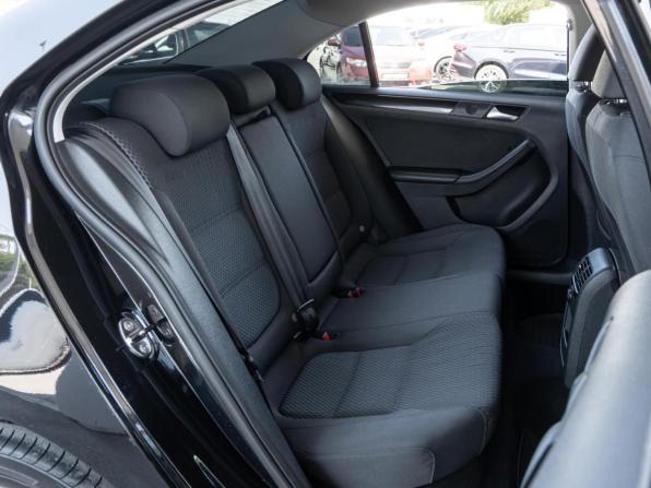 Volkswagen Jetta VI с пробегом 2012 года, цена 1 070 000 рублей, 157847 км, седан, Автокод Объявления