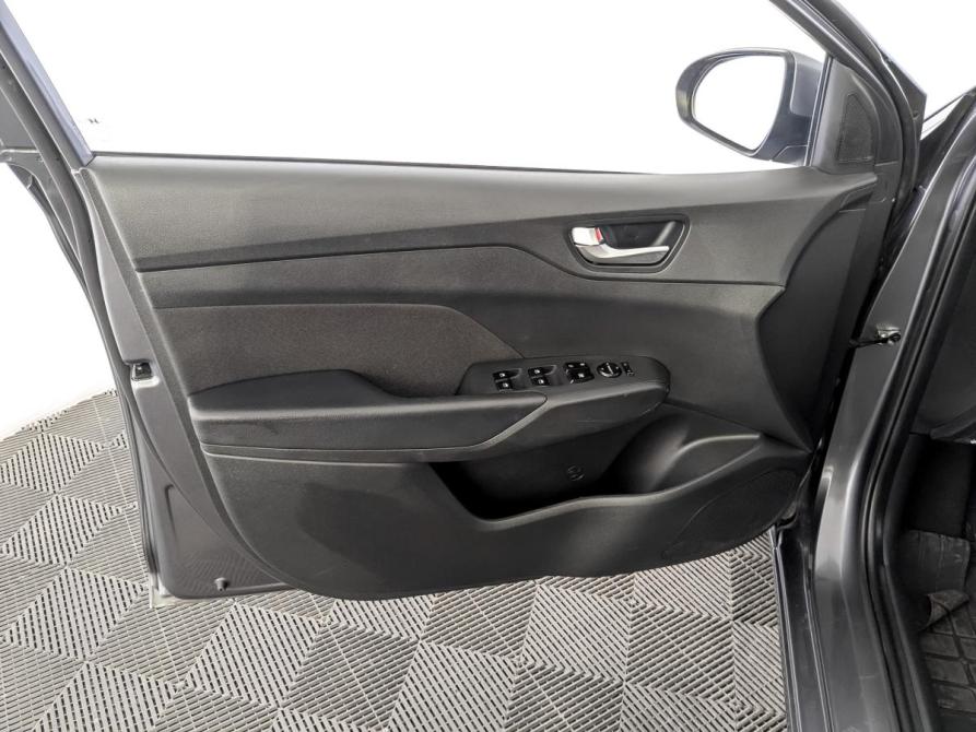 Hyundai Solaris II Рестайлинг Москва  - изображение 19