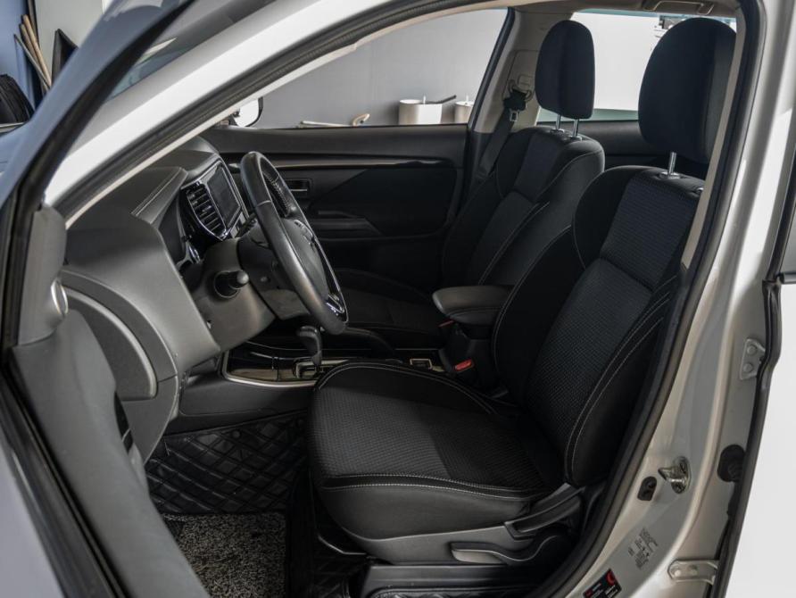 Mitsubishi Outlander III Рестайлинг 3 Краснодар  - изображение 10