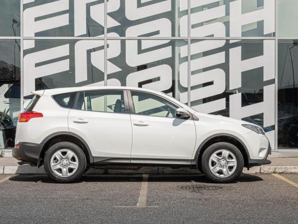 Toyota RAV4 IV (XA40) с пробегом 2014 года, цена 1 900 000 рублей, 125241 км, внедорожник, Автокод Объявления