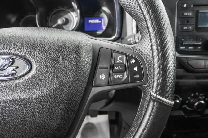 Lada (ВАЗ) XRAY I с пробегом 2017 года, цена 669 000 рублей, 142000 км, хэтчбек, Автокод Объявления