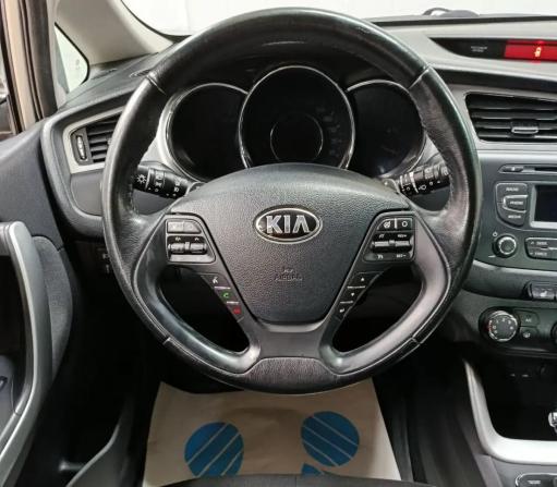 Kia Ceed II с пробегом 2013 года, цена 1 190 000 рублей, 93053 км, хэтчбек, Автокод Объявления