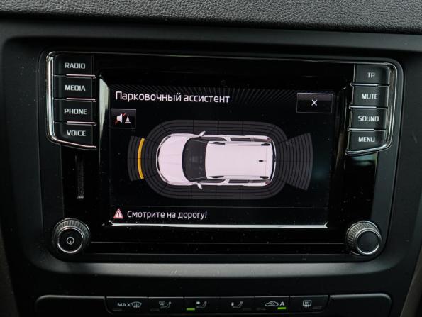 Skoda Yeti I Рестайлинг с пробегом 2015 года, цена 1 650 000 рублей, 71538 км, внедорожник, Автокод Объявления