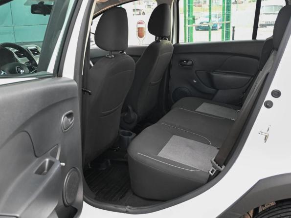 Renault Sandero II Рестайлинг с пробегом 2019 года, цена 750 000 рублей, 89178 км, хэтчбек, Автокод Объявления