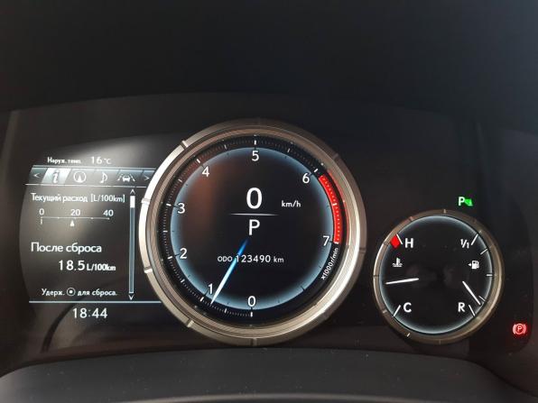 Lexus RX IV с пробегом 2018 года, цена 4 300 000 рублей, 123482 км, внедорожник, Автокод Объявления