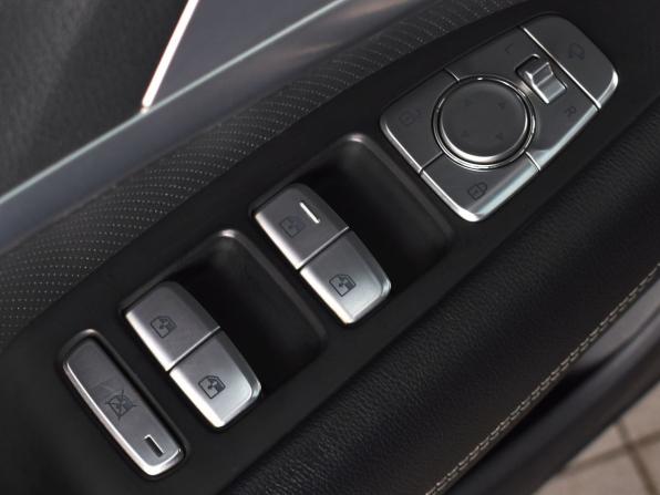 Genesis G70 I с пробегом 2019 года, цена 2 879 995 рублей, 85644 км, седан, Автокод Объявления