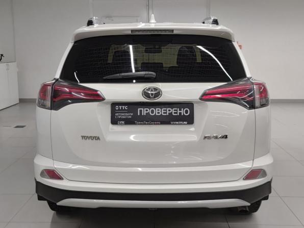 Toyota RAV4 IV (XA40) Рестайлинг с пробегом 2017 года, цена 1 851 000 рублей, 206062 км, внедорожник, Автокод Объявления
